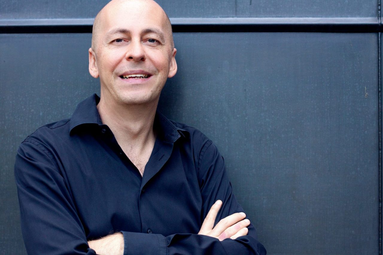 288855_131538360269669_3269911_o