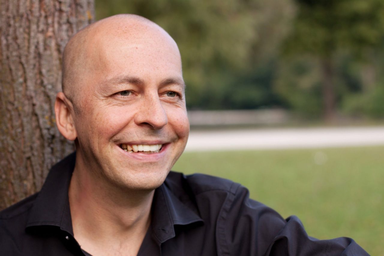 289214_131527336937438_6378797_o